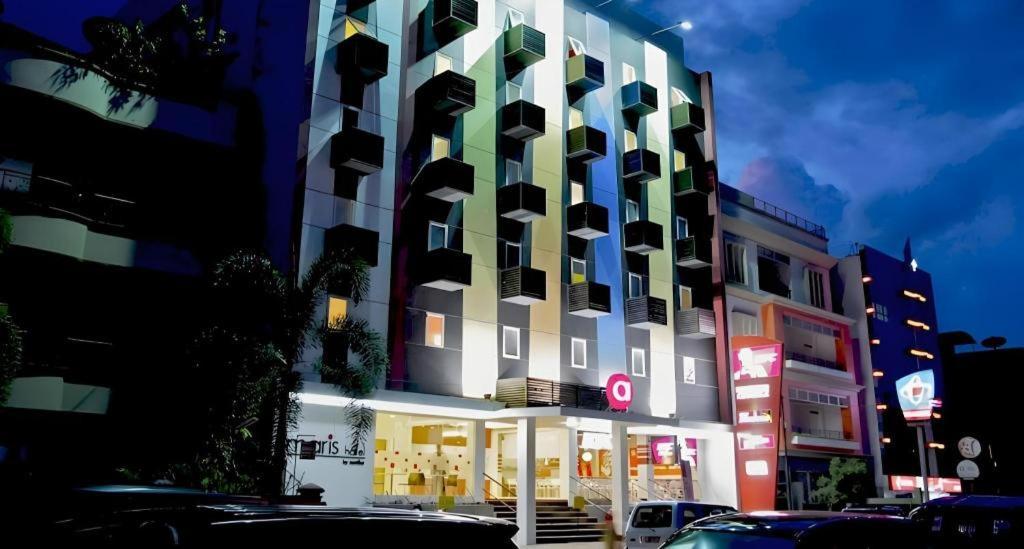 Amaris Hotel Ambon Dış mekan fotoğraf