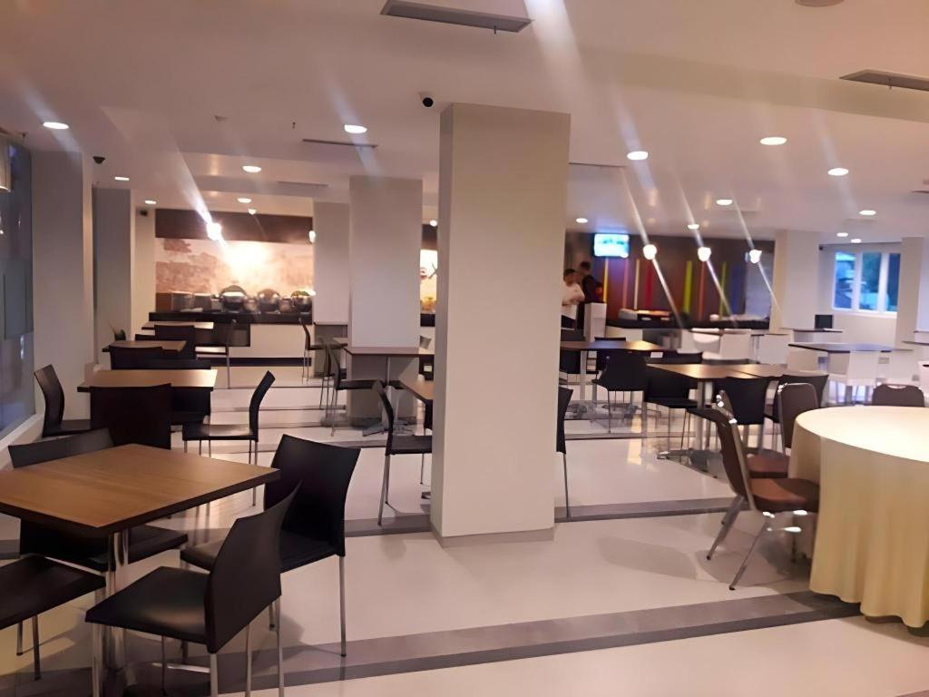 Amaris Hotel Ambon Dış mekan fotoğraf
