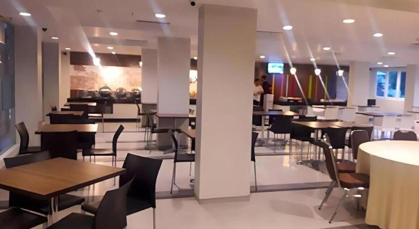 Amaris Hotel Ambon Dış mekan fotoğraf